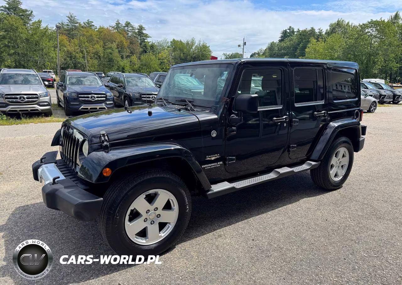 2012 Jeep Wrangler Unlimited Sahara VIN:1C4BJWEG7CL100646 - 2