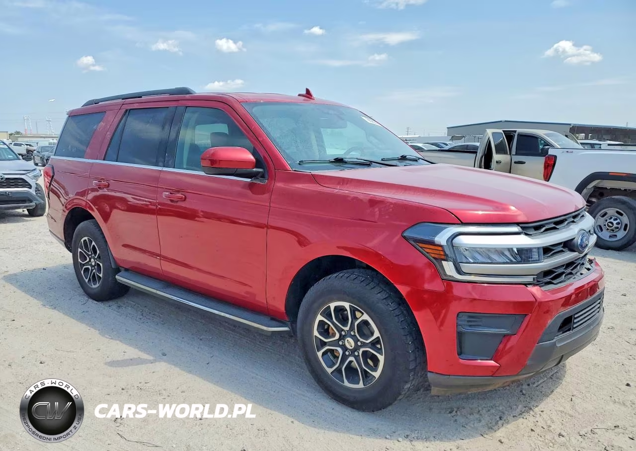 2022 Ford Expedition Xlt VIN:1FMJU1HT3NEA65928 - 4