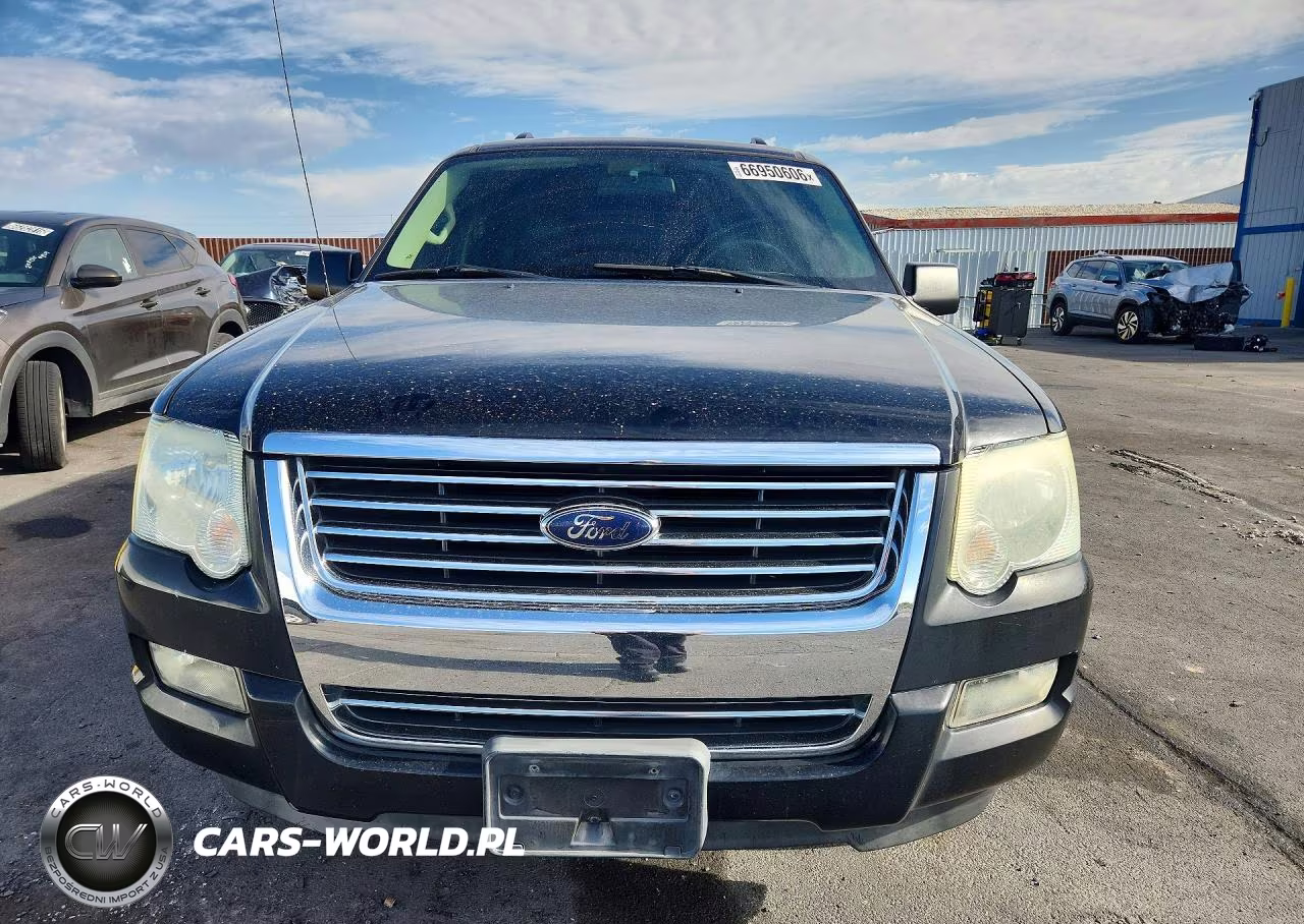 2010 Ford Explorer Xlt VIN:1FMEU6DE2AUA35812 - 5