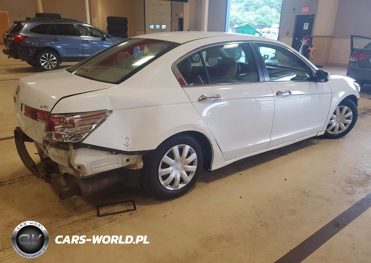 2008 Honda Accord Lxp VIN:JHMCP26448C076487 - 3