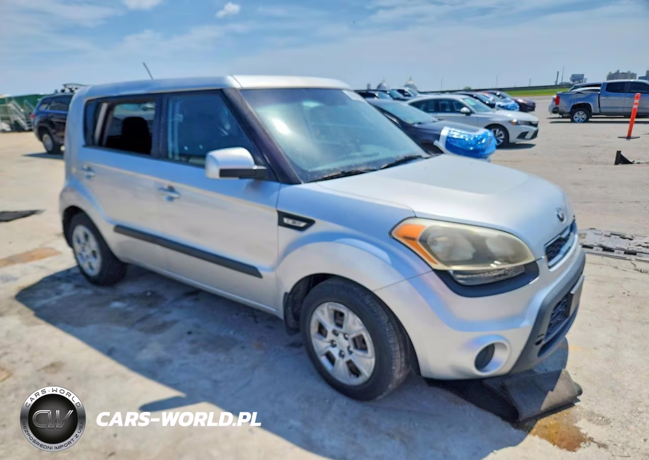 2013 Kia Soul Base VIN:KNDJT2A52D7510039 - 4
