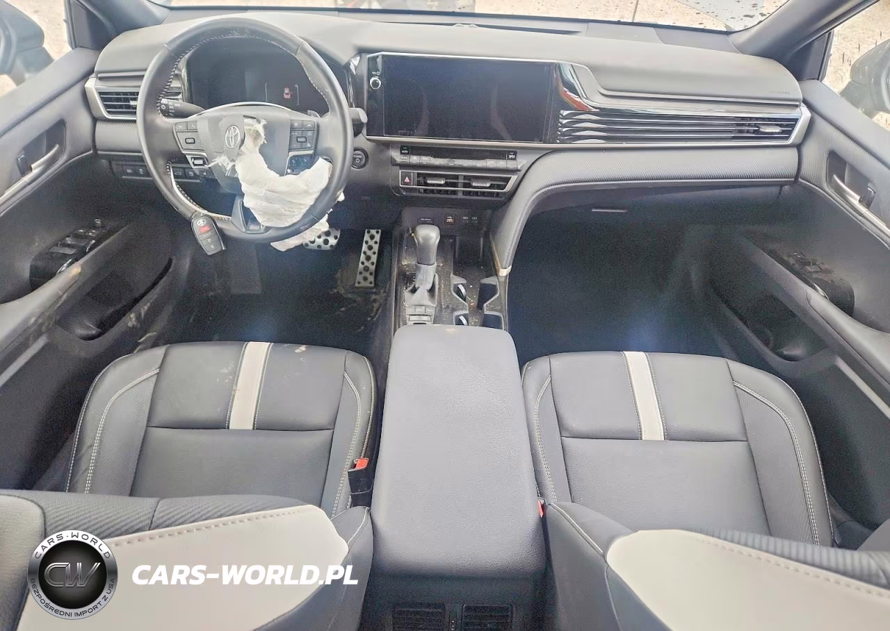 2026 Toyota Camry Se VIN:4T1DAACK8TU654755 - 8