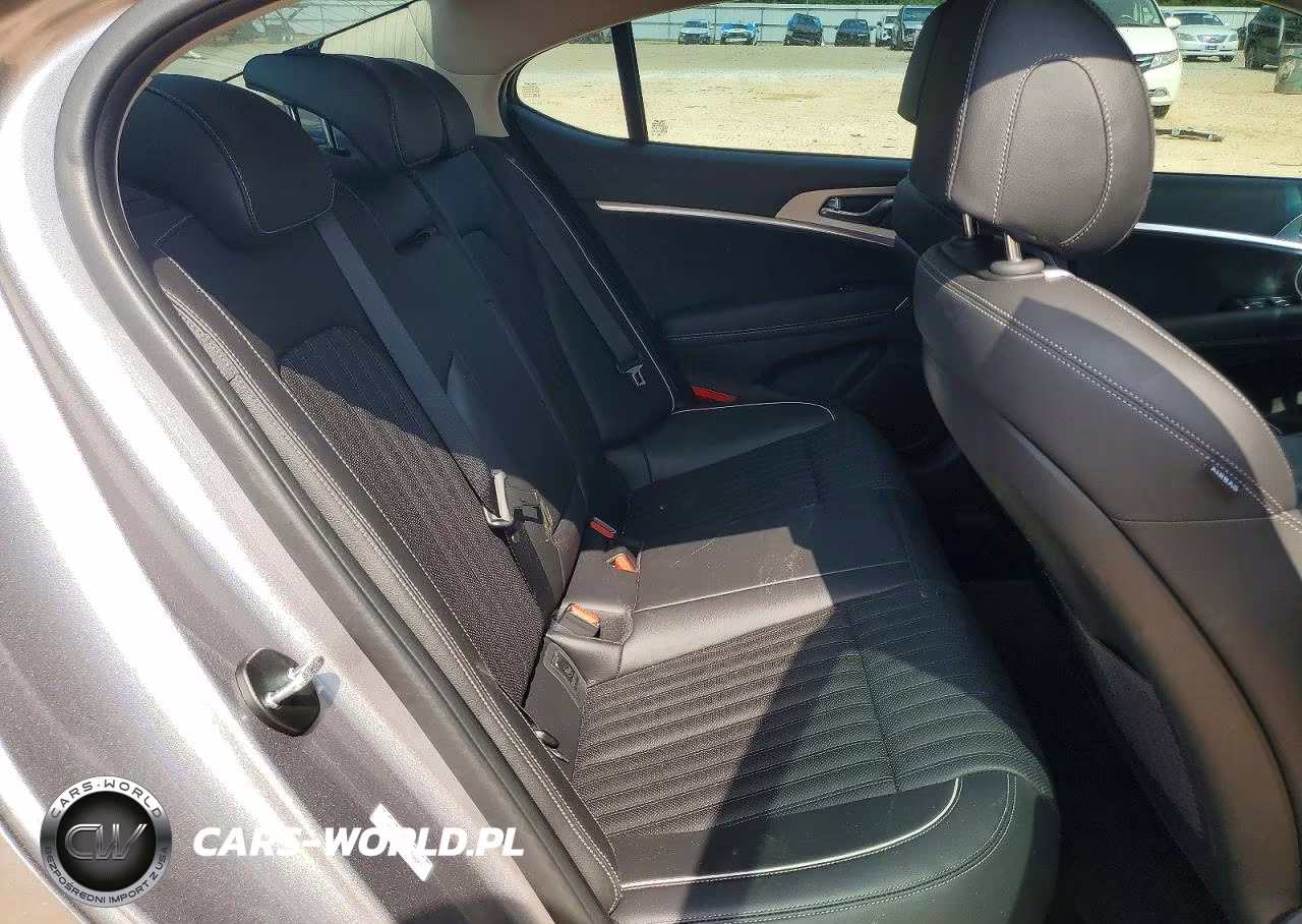 2026 Genesis G70 Prestige VIN:KMTG34SC6TU159687 - 10