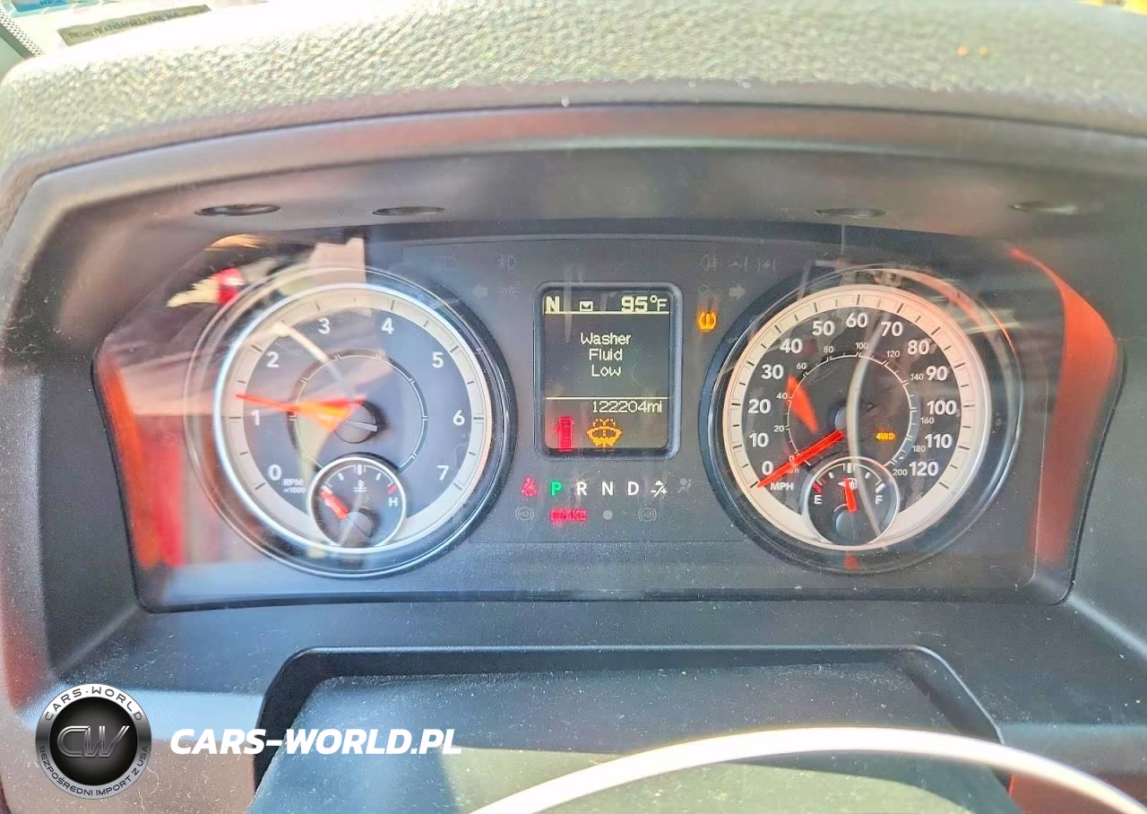 2019 Ram 1500 Classic Slt VIN:1C6RR7GG7KS717504 - 9