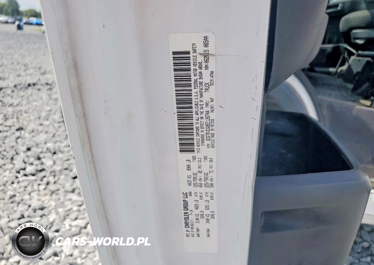 RAM PROMASTER VIN:3C6TRVDG0EE126744 - 13