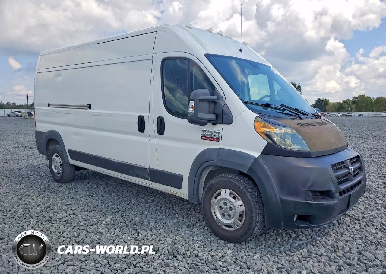 RAM PROMASTER VIN:3C6TRVDG0EE126744 - 4