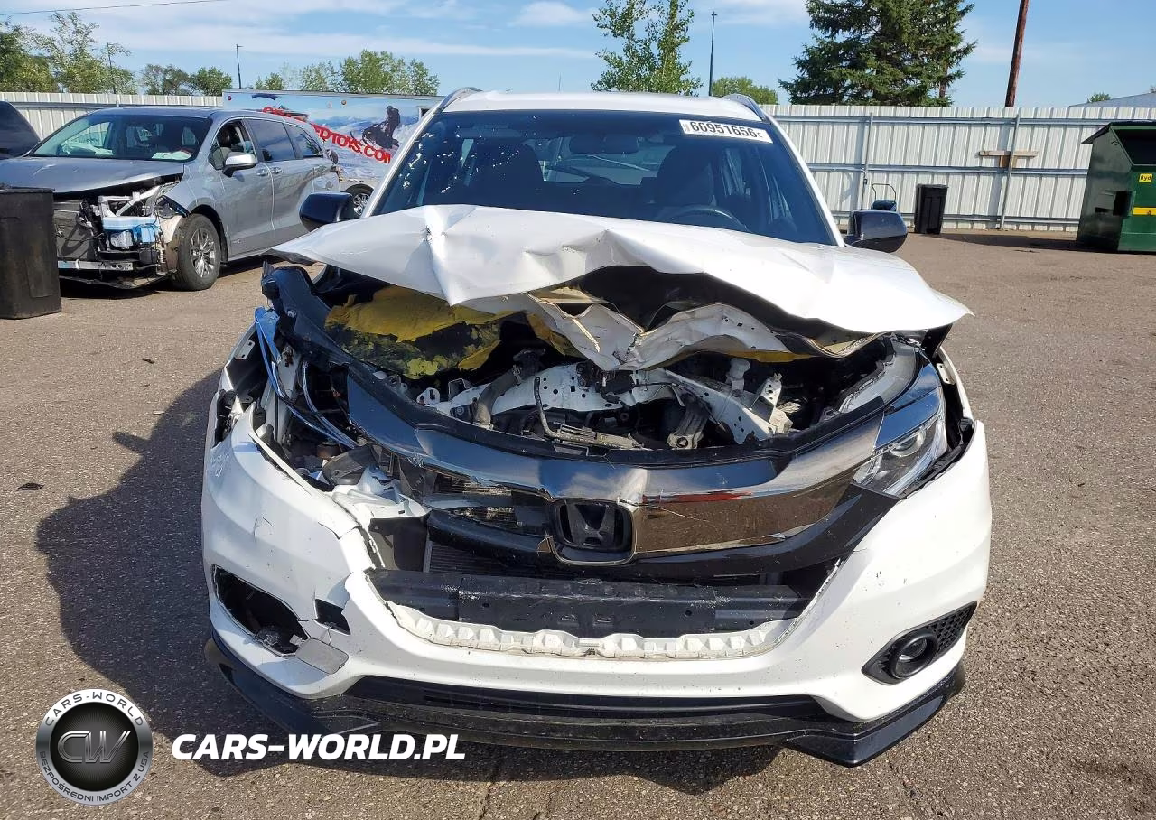 2019 Honda Hr-V Sport VIN:3CZRU6H12KM736315 - 5