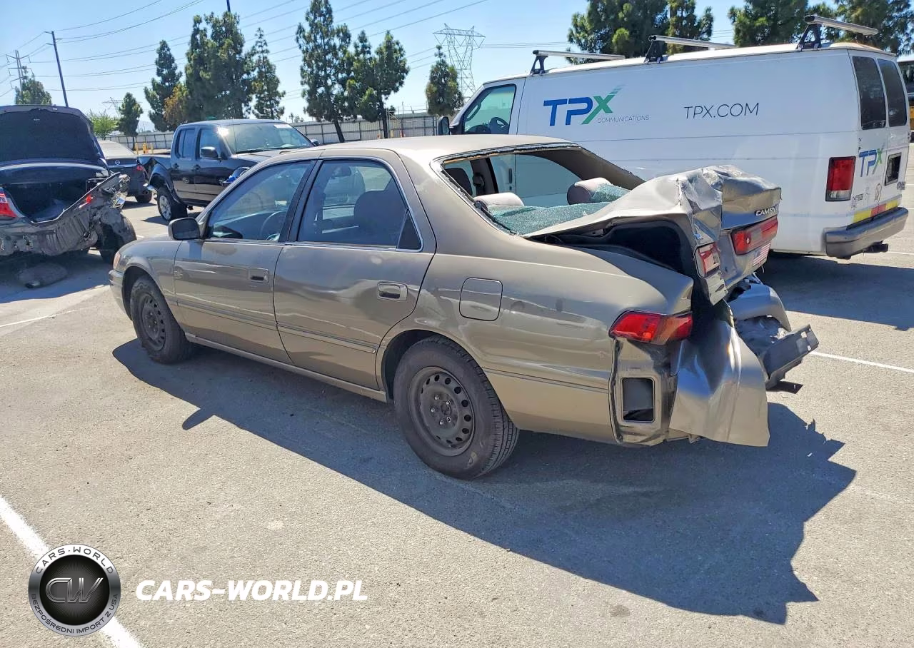 1999 Toyota Camry Le VIN:4T1BG22K8XU486103 - 2
