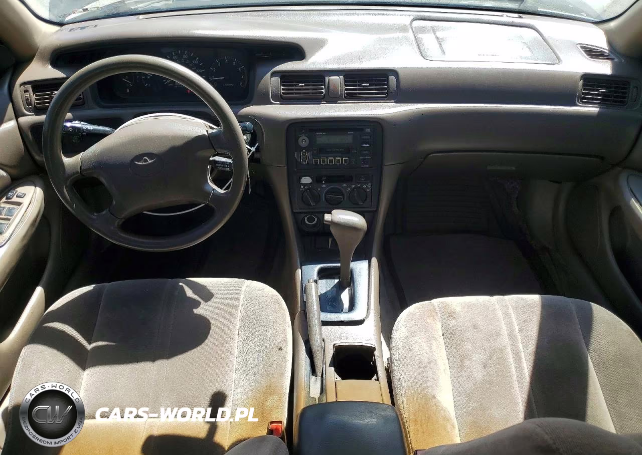 1999 Toyota Camry Le VIN:4T1BG22K8XU486103 - 8