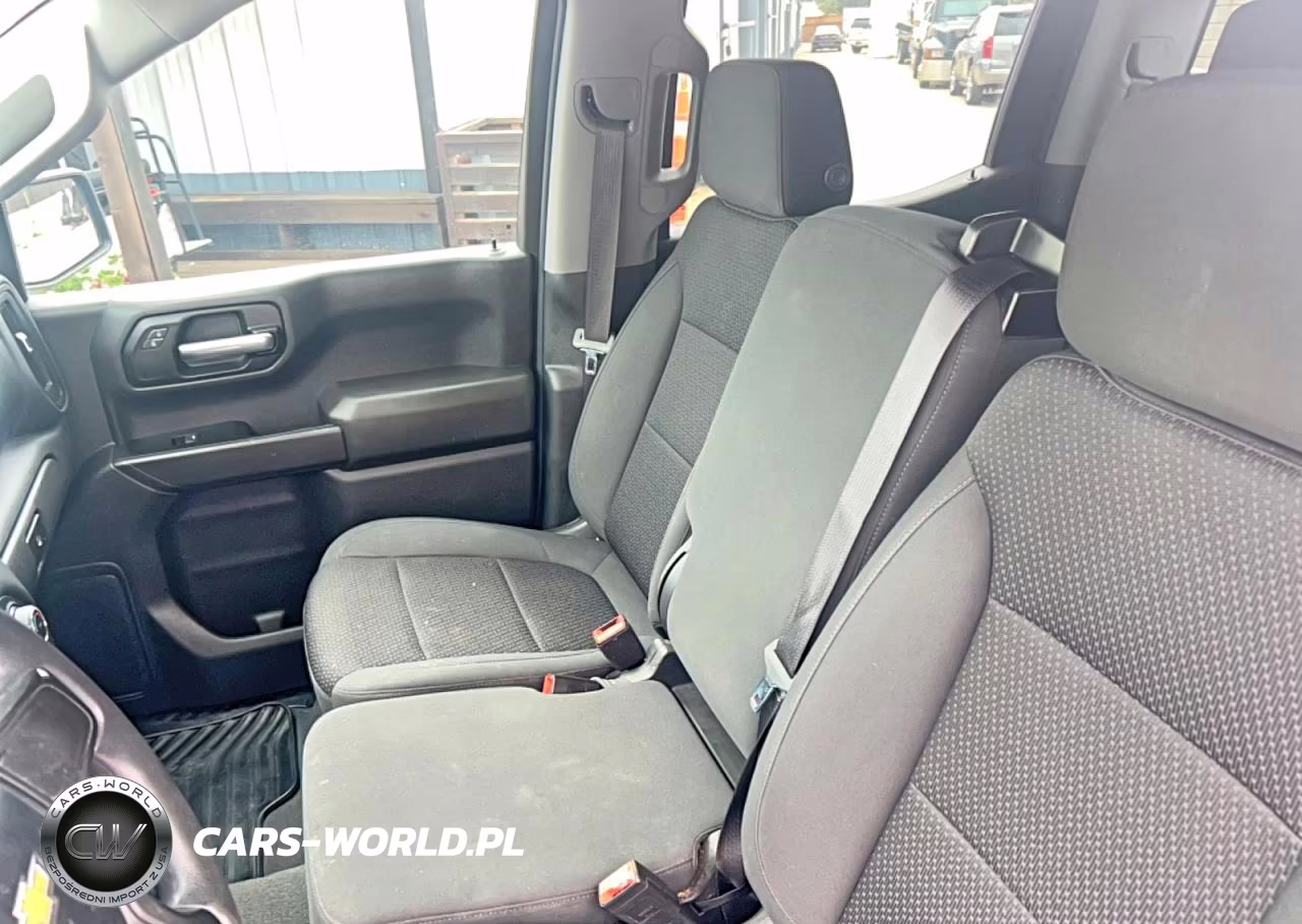 2022 Chevrolet Silverado Ltd C1500 Custom VIN:3GCPWBEKXNG147996 - 11