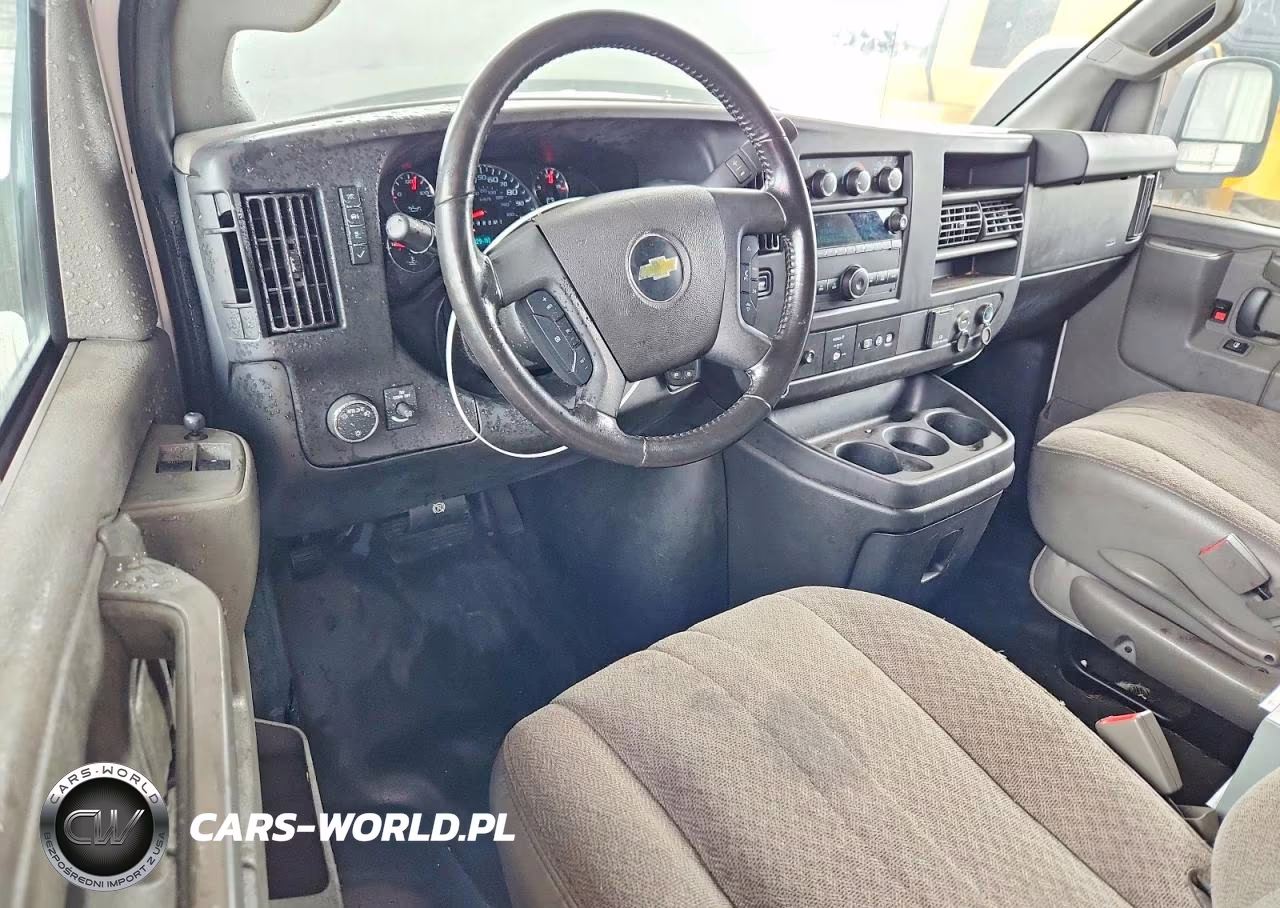 2021 Chevrolet Express G3500 VIN:1GCZGHFP8M1310788 - 8