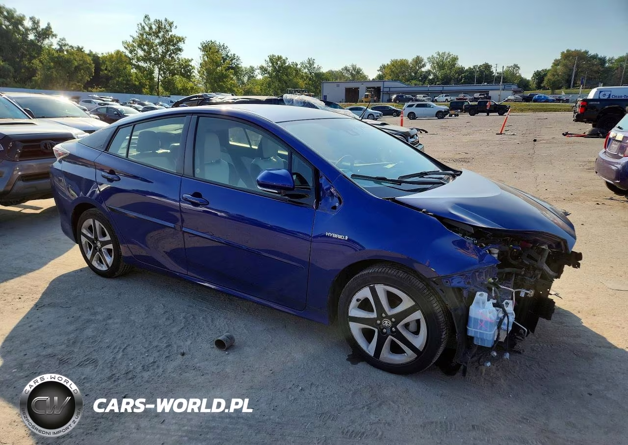 2016 Toyota Prius Three Touring VIN:JTDKARFU7G3503991 - 4