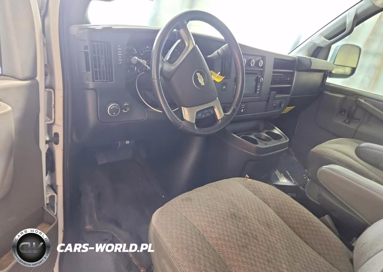 2017 Chevrolet Express G3500 Van VIN:1GCZGGFG3H1330060 - 8