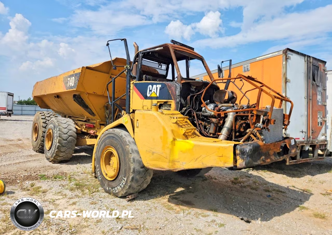 2009 Caterpillar 740 Articulated Haul Truck