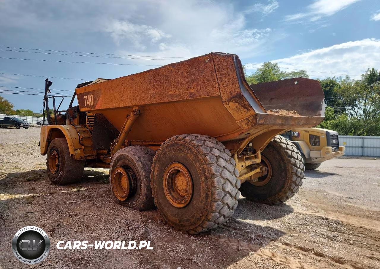 2009 Caterpillar 740 Articulated Haul Truck VIN:CT00740CB1P04629 - 3