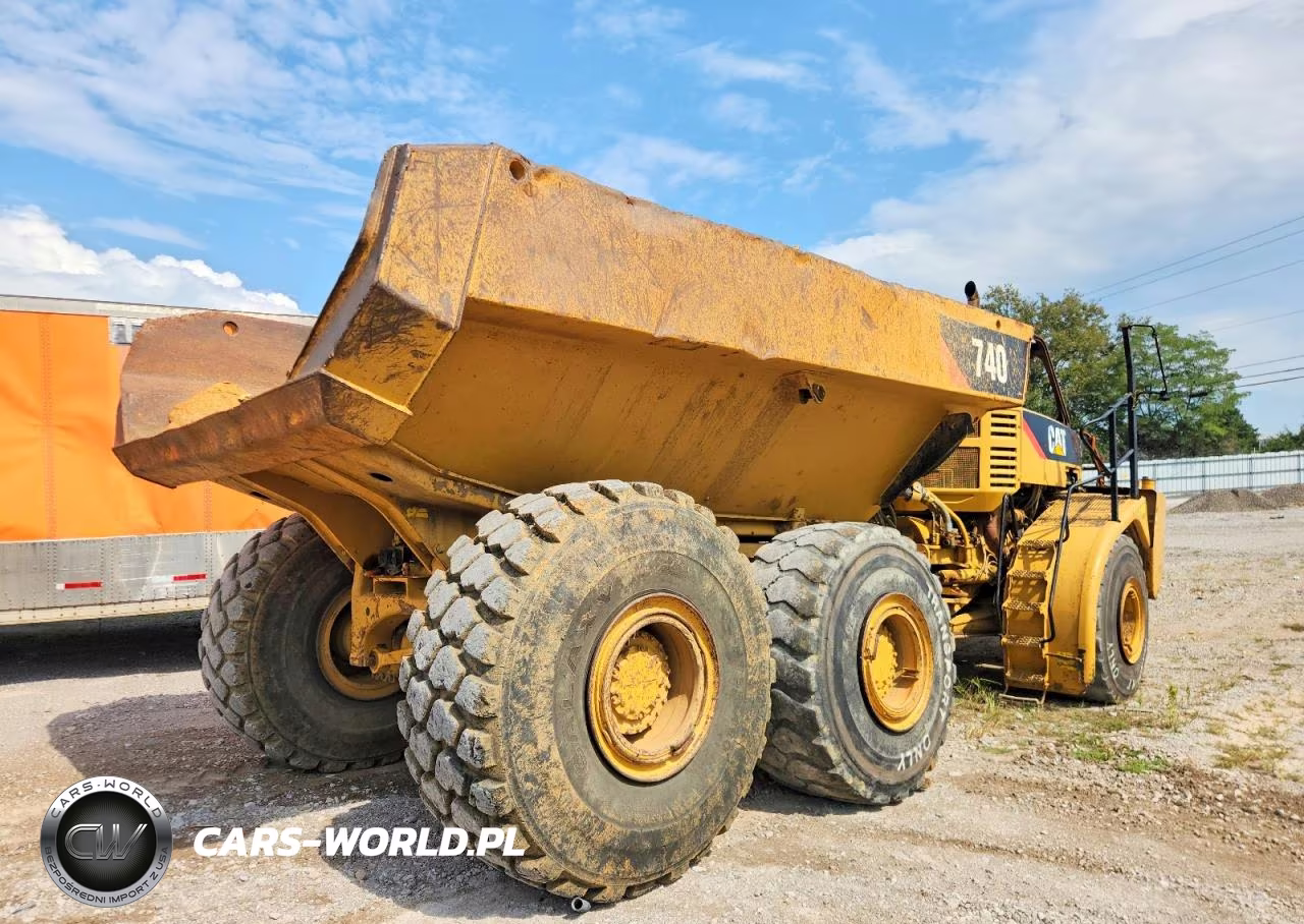 2009 Caterpillar 740 Articulated Haul Truck VIN:CT00740CB1P04629 - 4