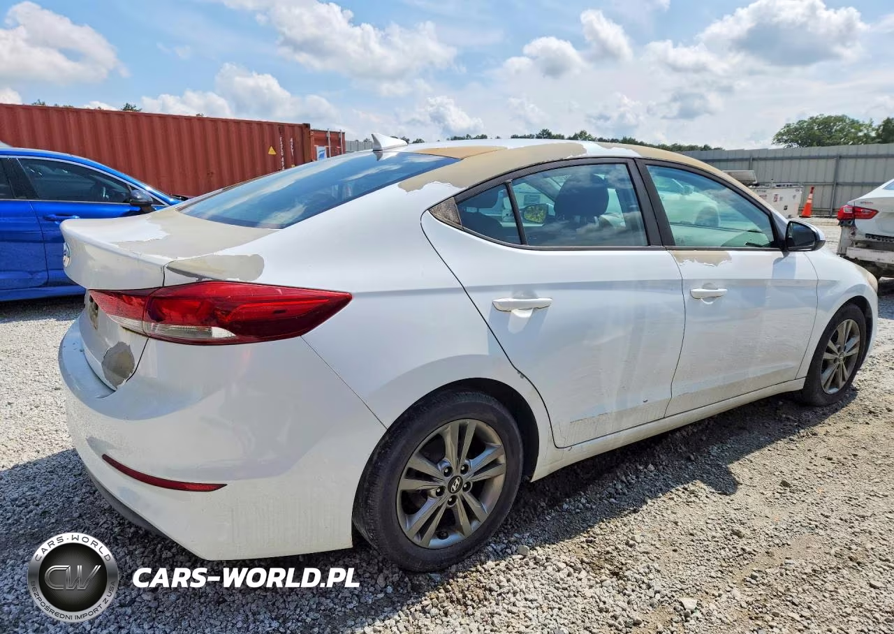 2018 Hyundai Elantra Sel VIN:5NPD84LF7JH252463 - 3