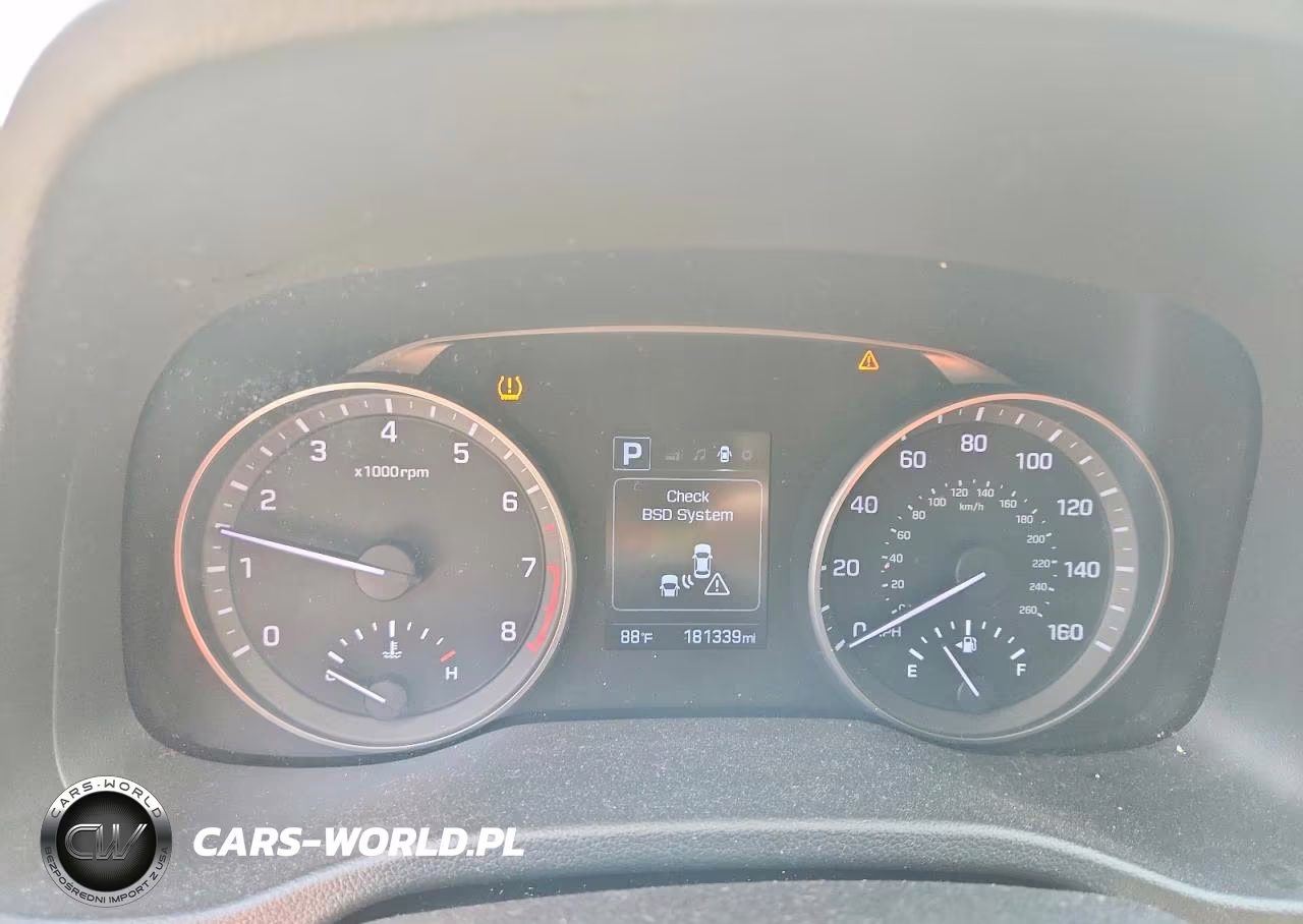 2018 Hyundai Elantra Sel VIN:5NPD84LF7JH252463 - 9