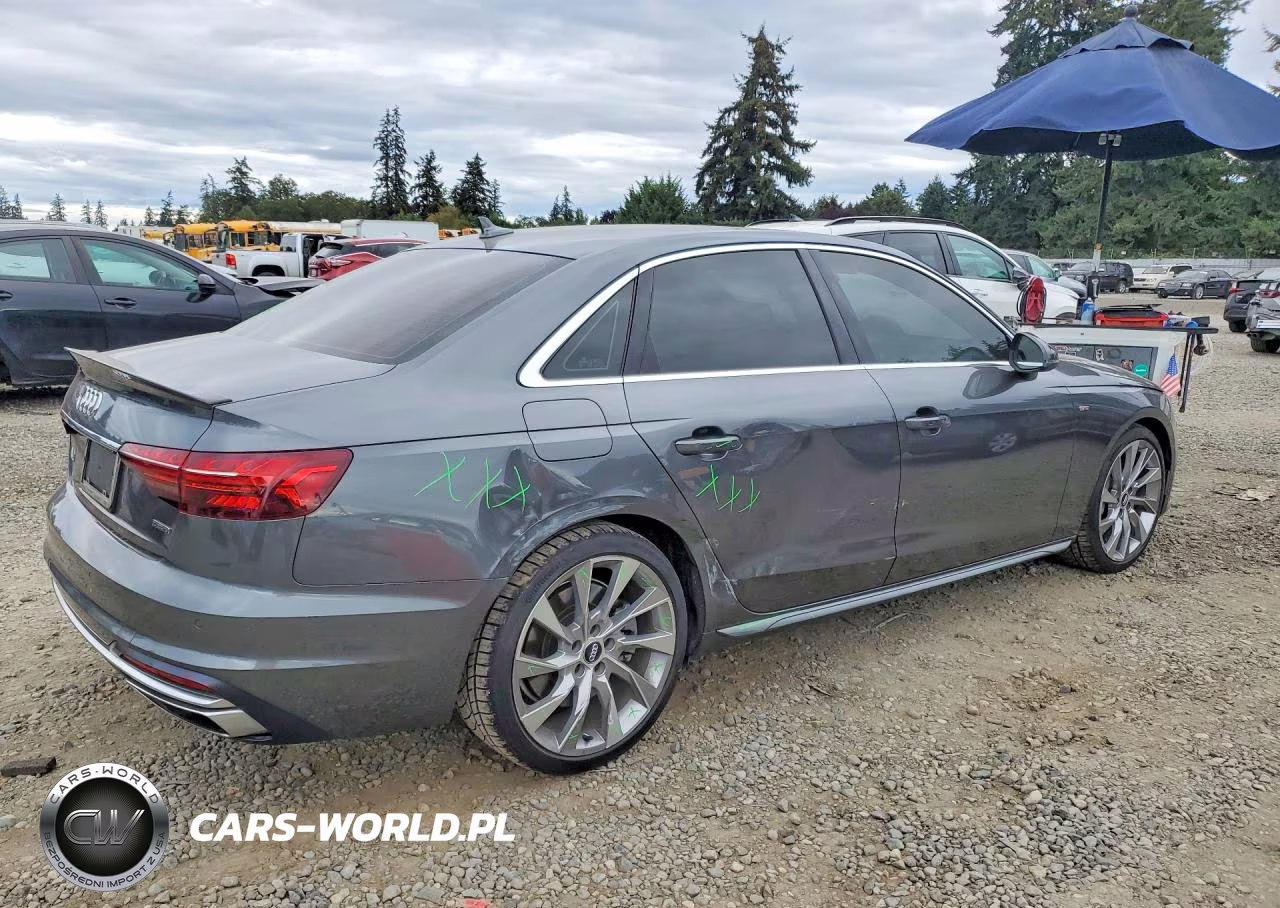 2020 Audi A4 Premium Plus VIN:WAUENAF44LA050595 - 3