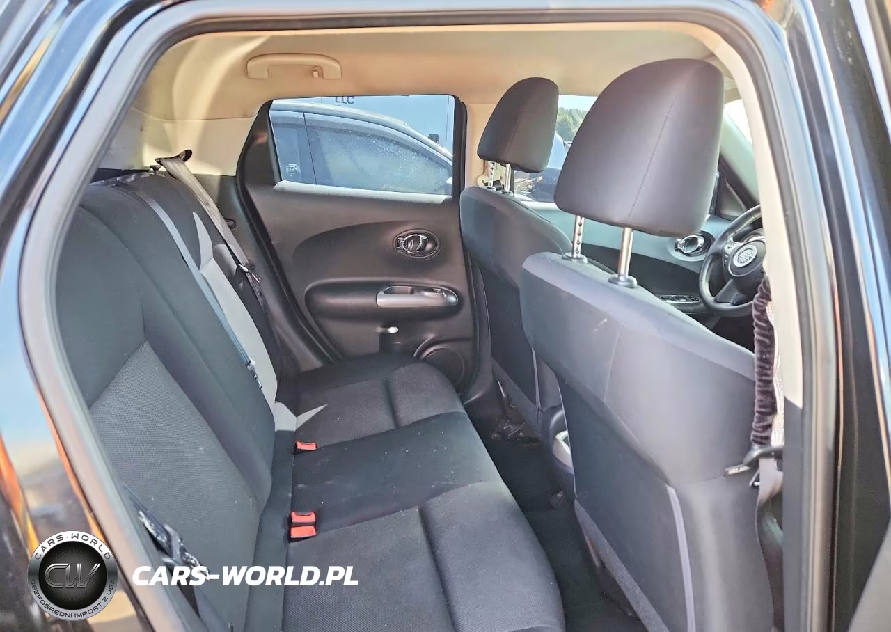 2011 Nissan Juke S VIN:JN8AF5MV9BT016032 - 10