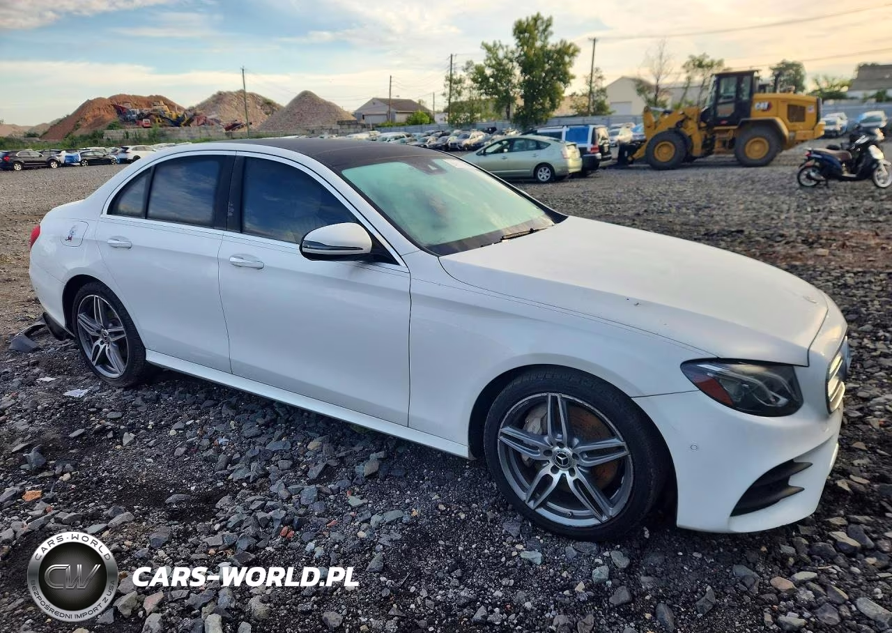 2018 Mercedes-Benz E 300 4Matic VIN:WDDZF4KB4JA467922 - 4