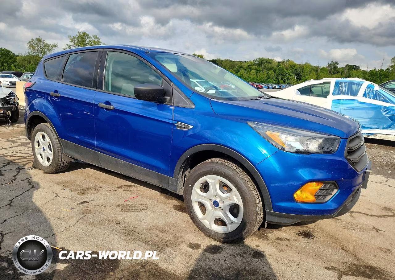2019 Ford Escape S VIN:1FMCU0F72KUC56928 - 4