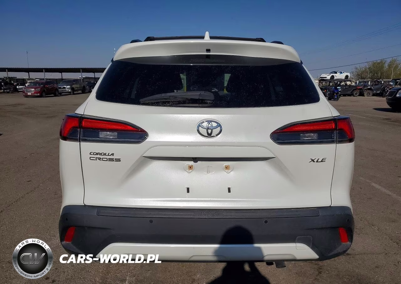 2022 Toyota Corolla Cross Xle VIN:7MUDAAAG4NV035229 - 6