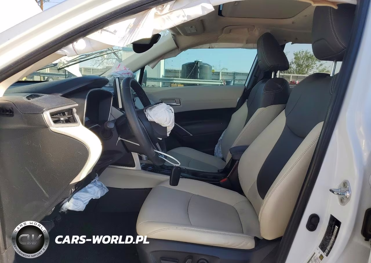 2022 Toyota Corolla Cross Xle VIN:7MUDAAAG4NV035229 - 7