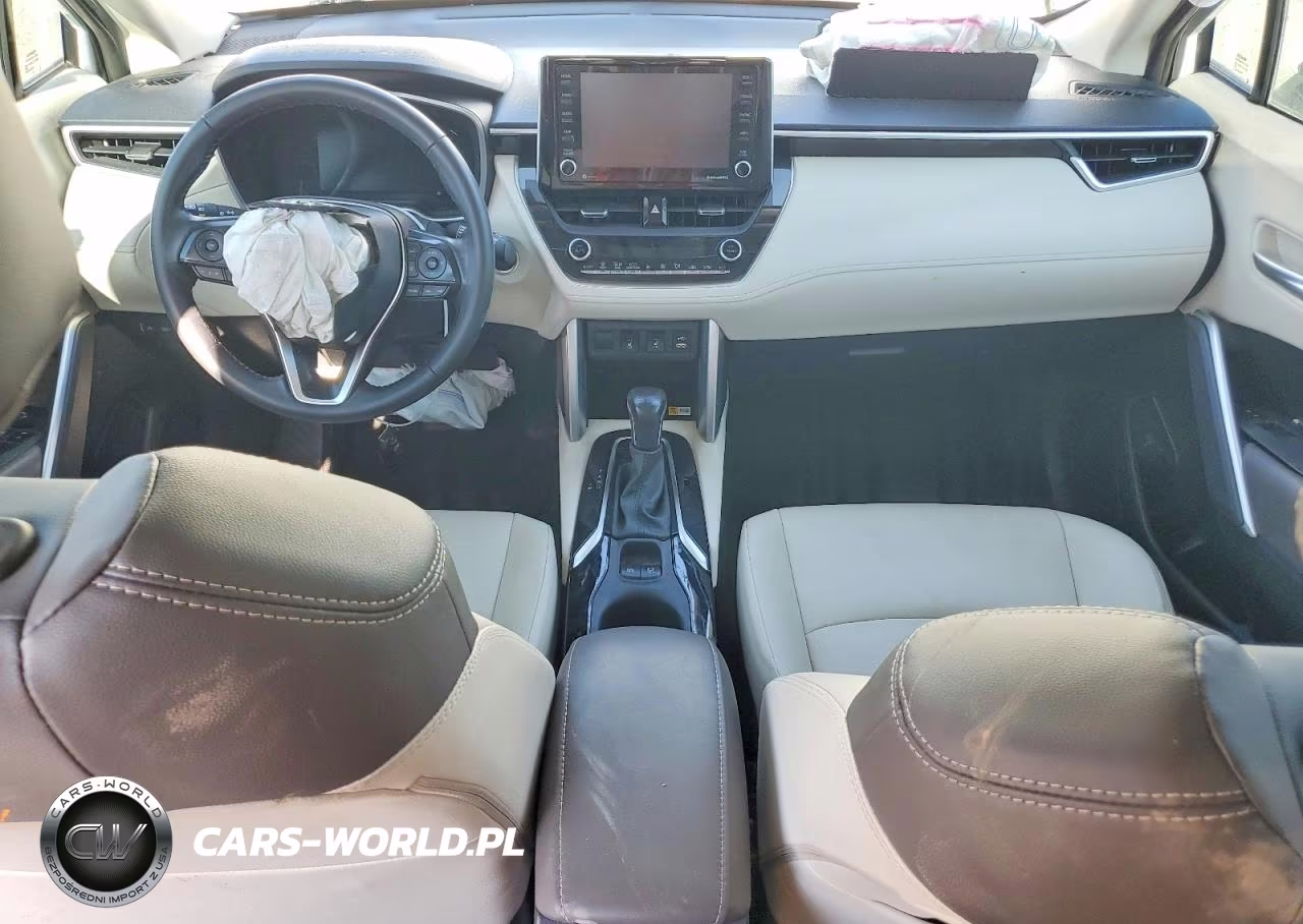 2022 Toyota Corolla Cross Xle VIN:7MUDAAAG4NV035229 - 8
