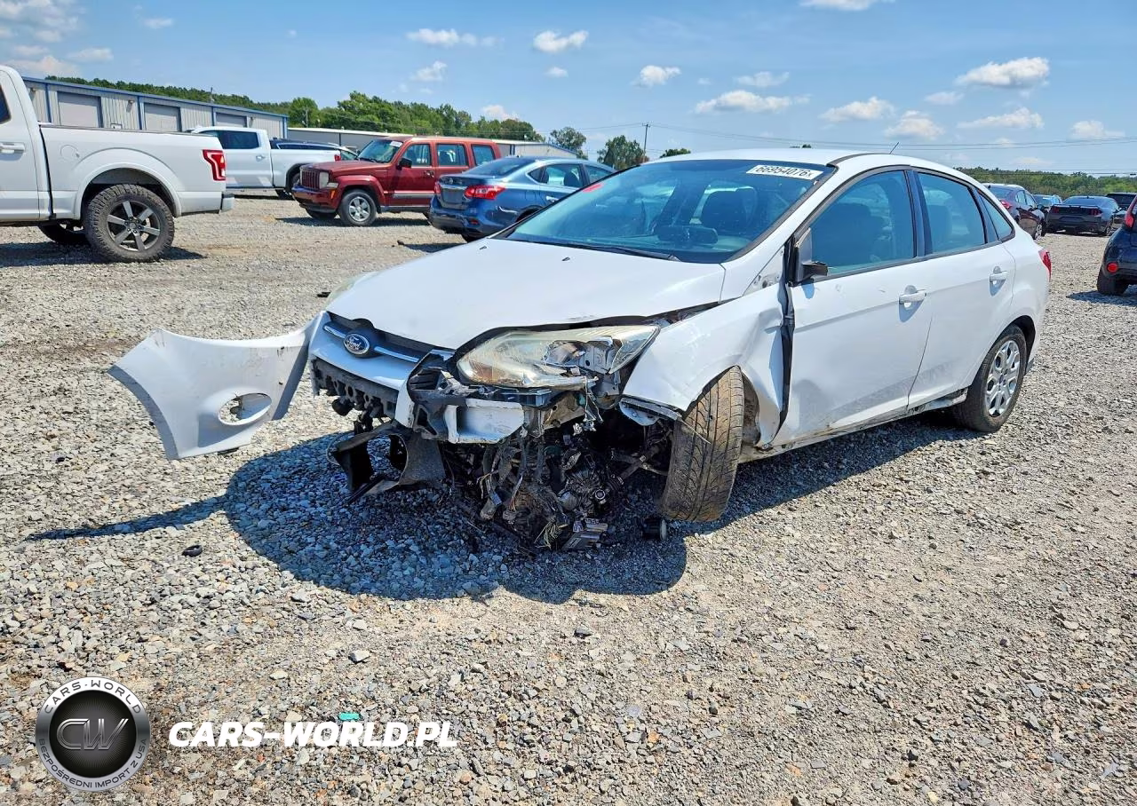 2012 Ford Focus Se VIN:1FAHP3F24CL462062 - 1
