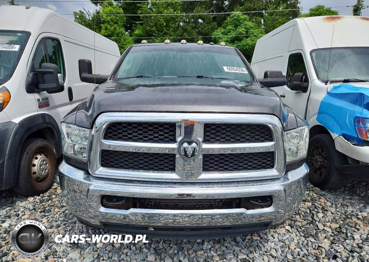2018 Ram 3500 St VIN:3C63RRGL5JG267100 - 5