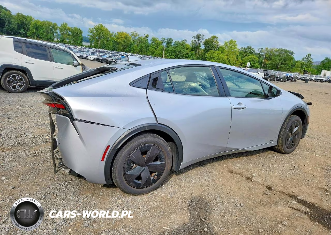2024 Toyota Prius Le VIN:JTDADABU3R3020639 - 3