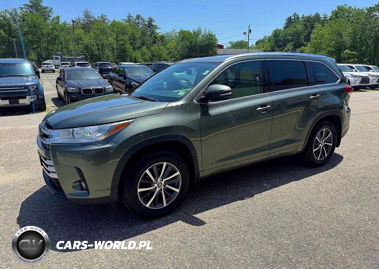 2017 Toyota Highlander Xle VIN:5TDJZRFH0HS457900 - 2