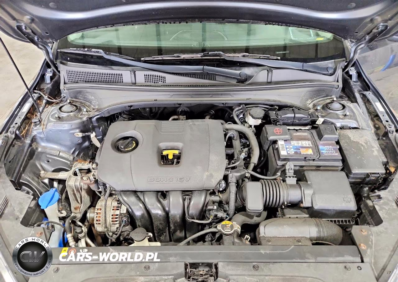 2019 Kia Forte S VIN:3KPF34AD7KE078635 - 11