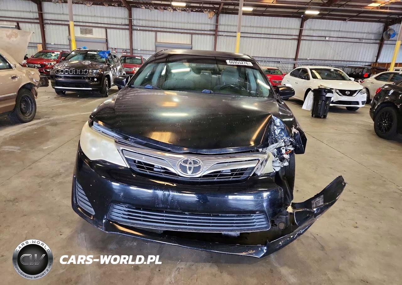 2014 Toyota Camry Le VIN:4T1BF1FK8EU329417 - 5