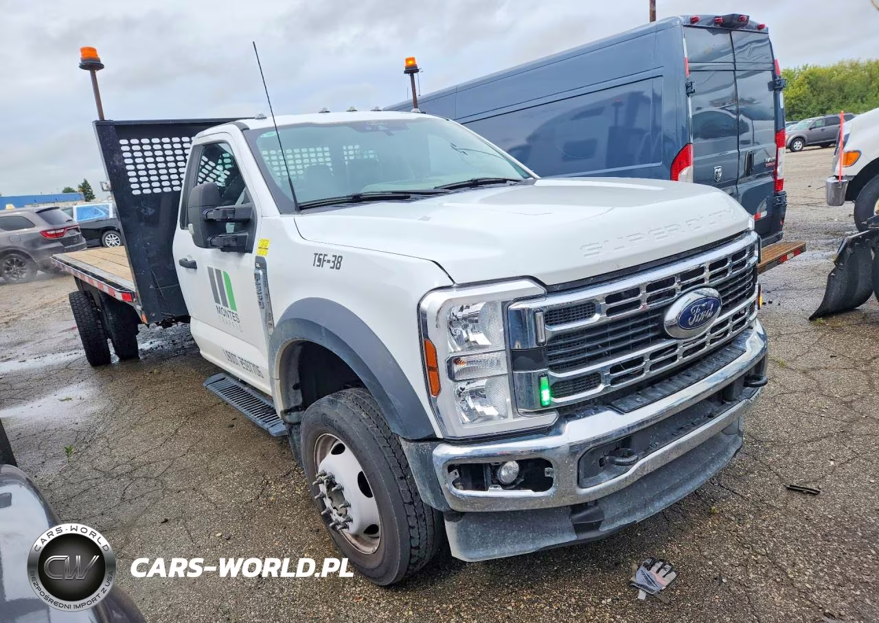 2024 Ford F550 Super Duty VIN:1FDUF5GN2RDA28639 - 4