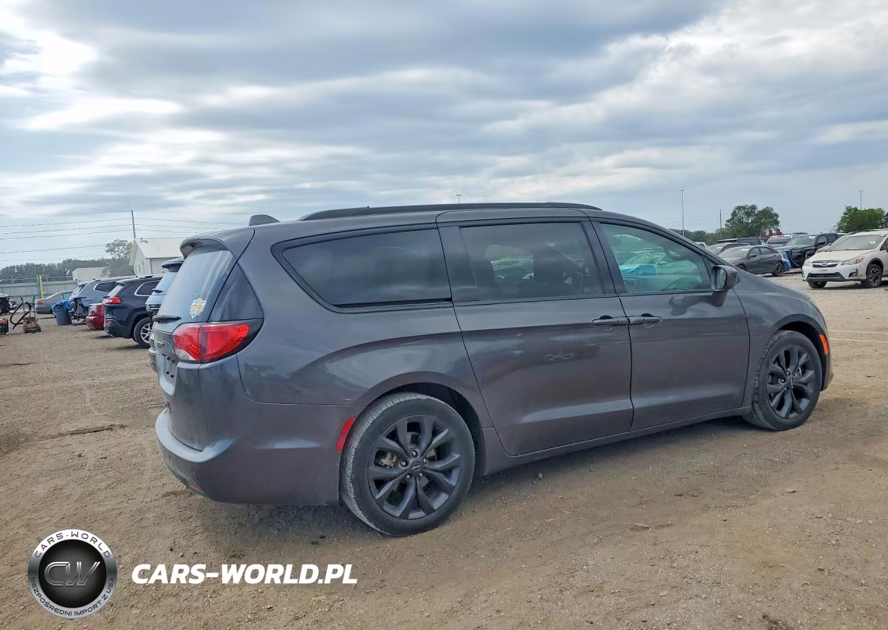 2019 Chrysler Pacifica Awd VIN:2C4RC1EG3KR597888 - 3