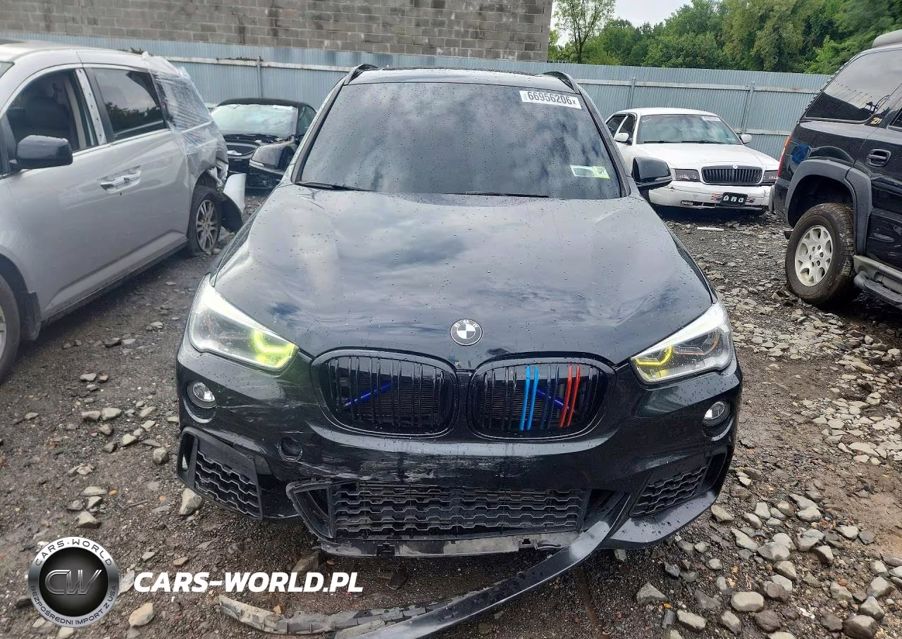 2018 BMW X1 xDrive28I VIN:WBXHT3C38J5L31403 - 5