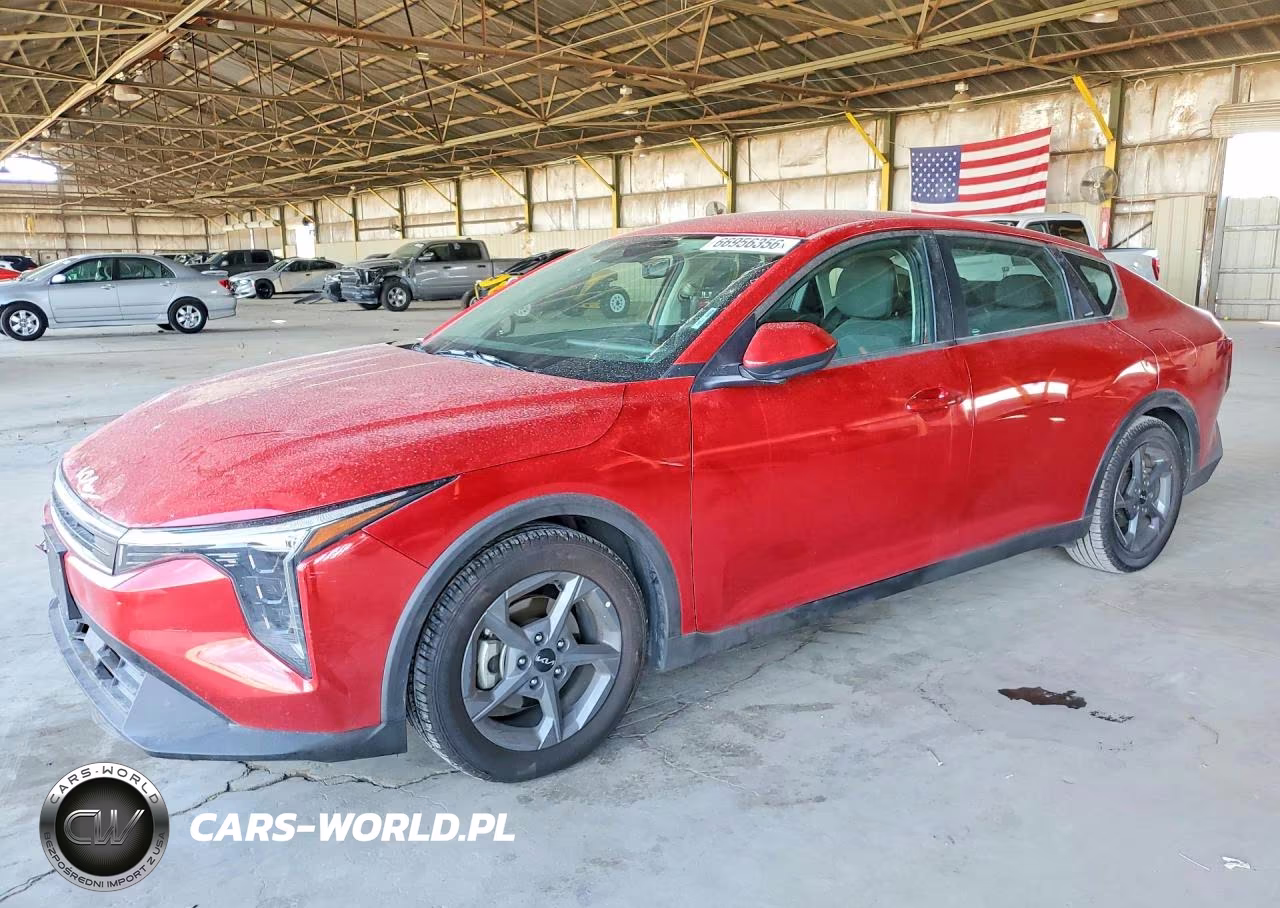 2025 Kia K4 Lxs VIN:3KPFT4DE1SE118678 - 1