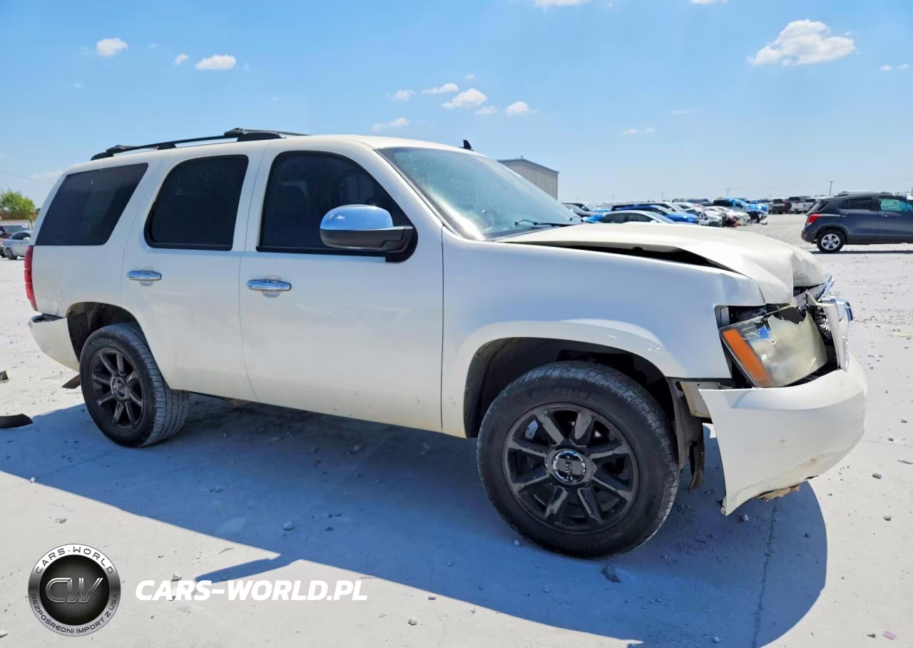 2008 Chevrolet Tahoe K1500 VIN:1GNFK13048R229396 - 4