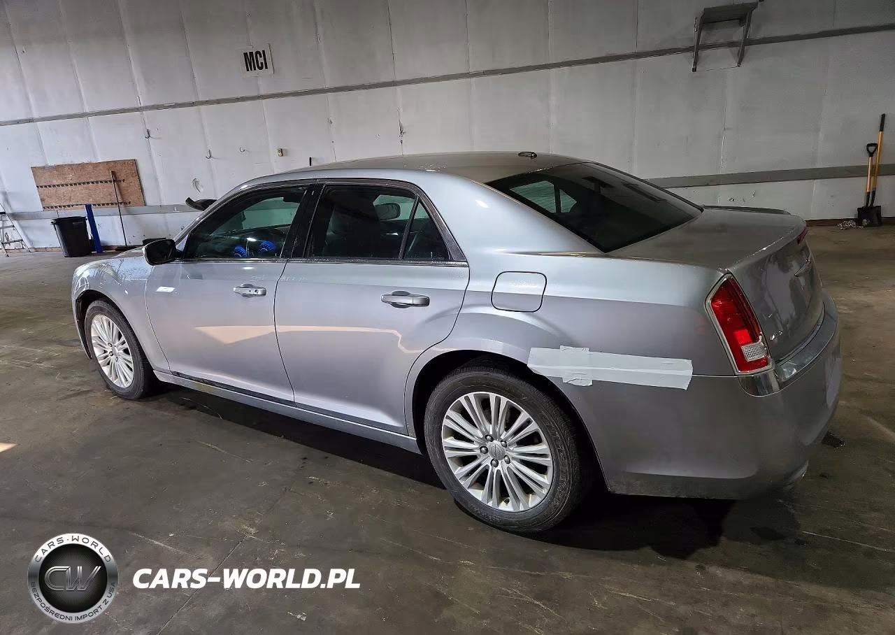2014 Chrysler 300 VIN:2C3CCARG2EH384929 - 2
