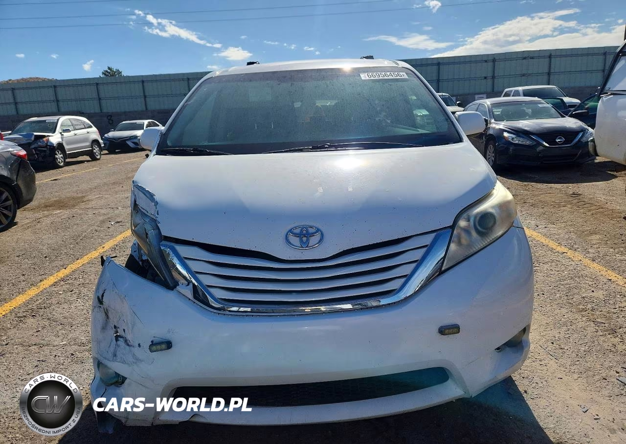 2017 Toyota Sienna Le VIN:5TDJZ3DC7HS163365 - 5