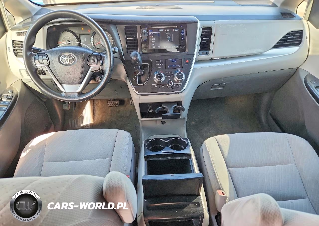 2017 Toyota Sienna Le VIN:5TDJZ3DC7HS163365 - 8
