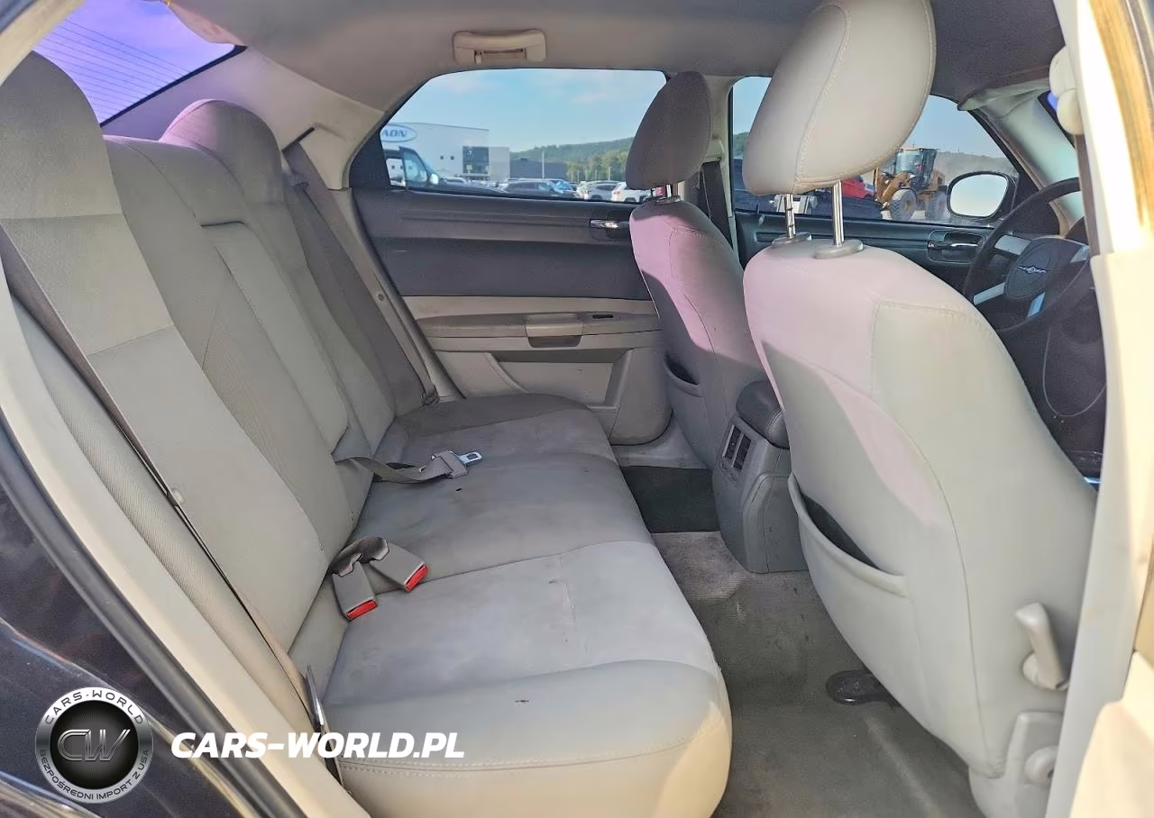 2008 Chrysler 300 Lx VIN:2C3KA43R18H159046 - 10
