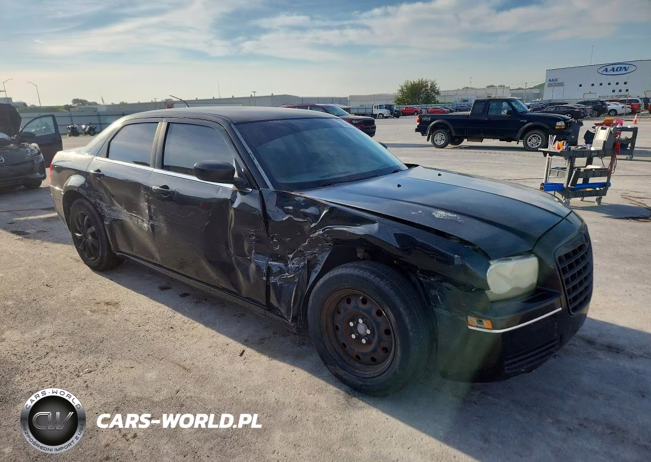 2008 Chrysler 300 Lx VIN:2C3KA43R18H159046 - 4