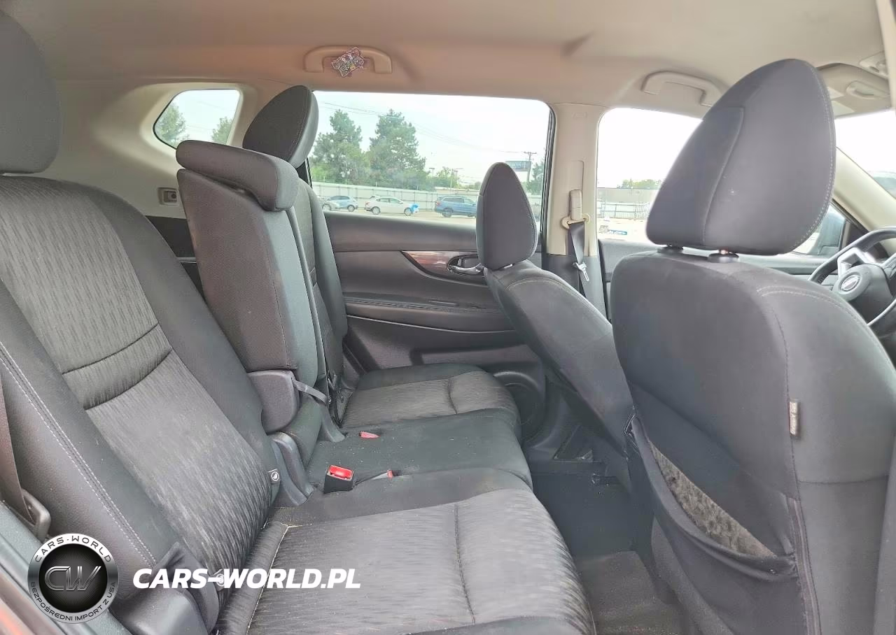 2019 Nissan Rogue S VIN:KNMAT2MT8KP553971 - 11
