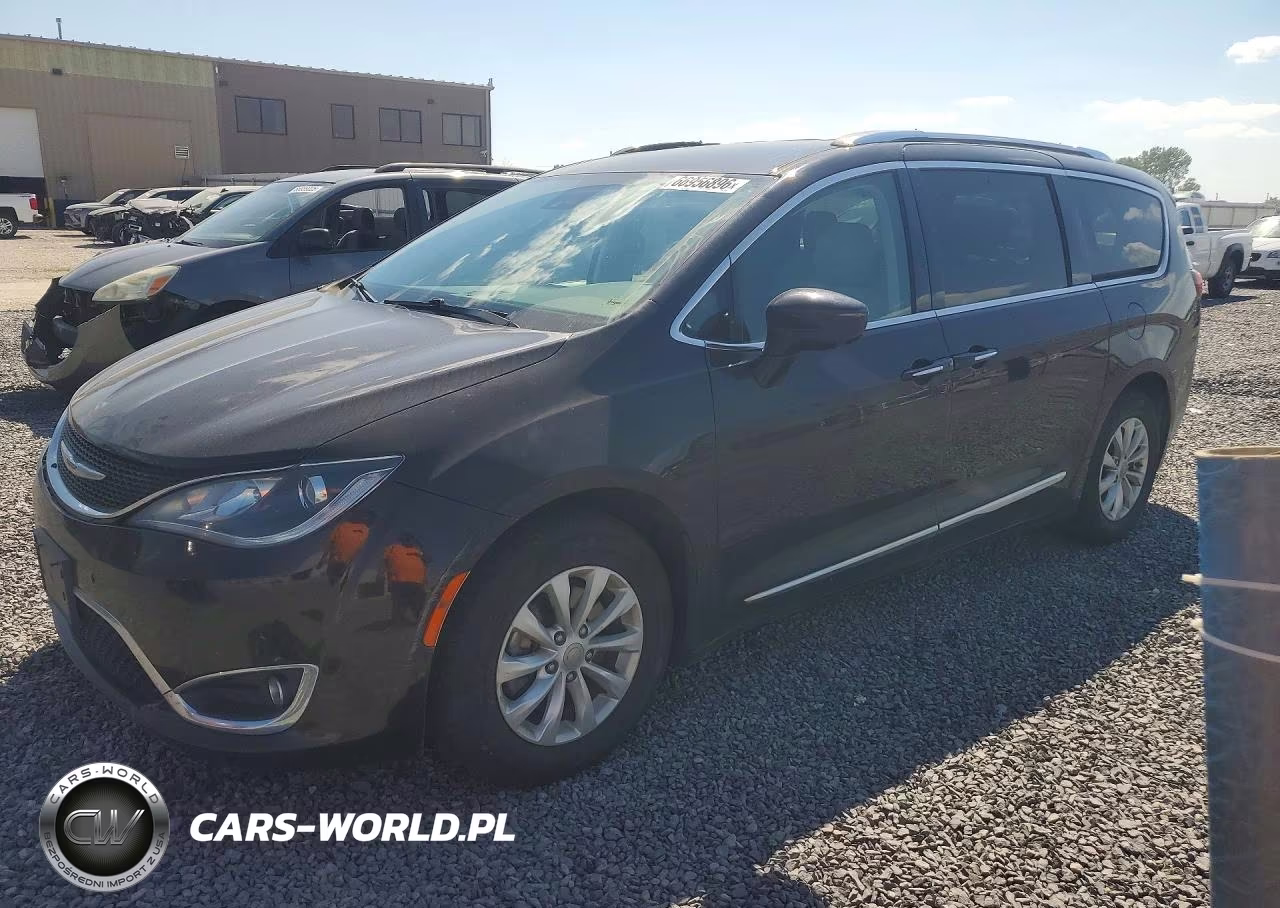 2019 Chrysler Pacifica Touring L