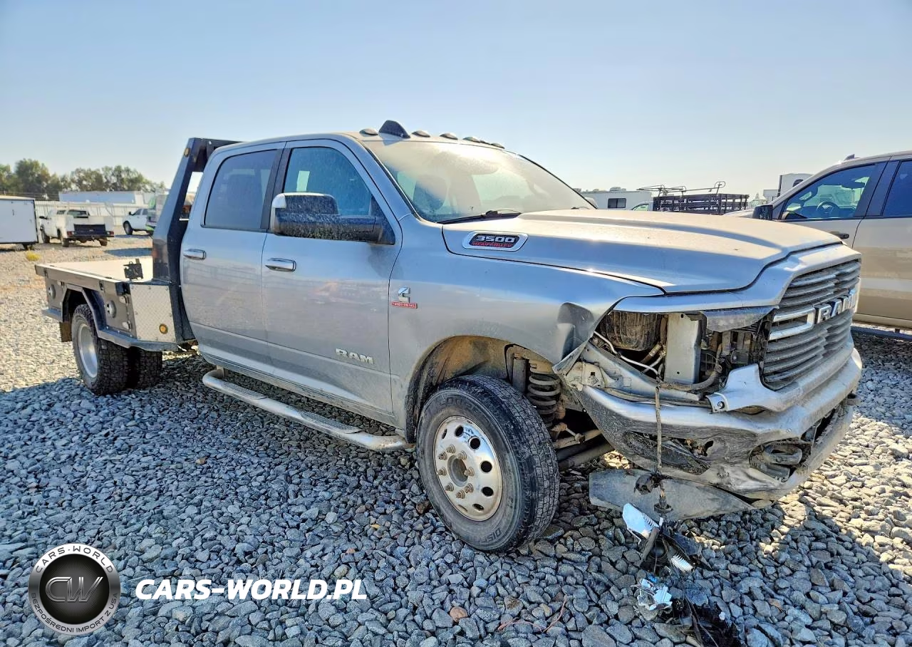 2021 Ram 3500 Big Horn VIN:3C63RRHL5MG650859 - 4