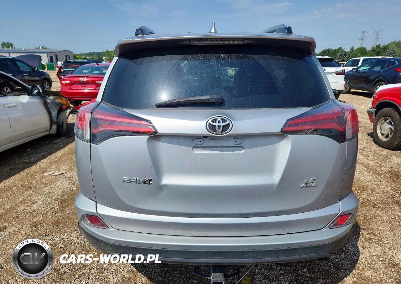 2017 Toyota Rav4 Le VIN:2T3BFREV9HW683744 - 6