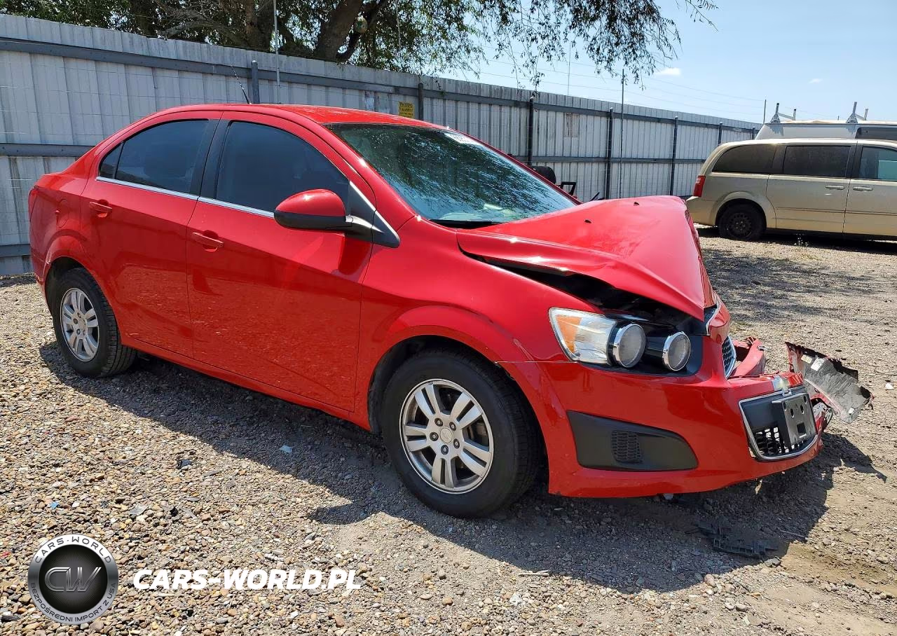 2013 Chevrolet Sonic Lt VIN:1G1JC5SH9D4180503 - 4